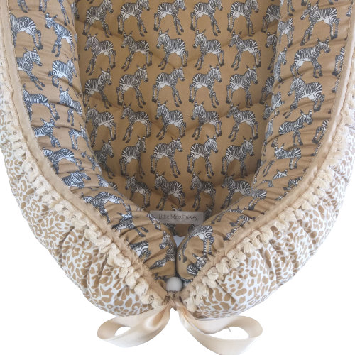 Babynest - Africn Safari - Baby Zebras on Sand + Sand Leopard Print