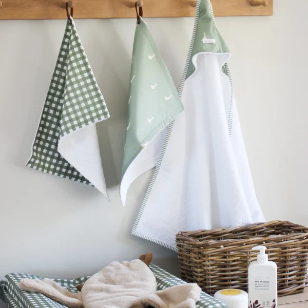 Hooded Cotton Baby Bath Towel | Ducks | Karoo Fields